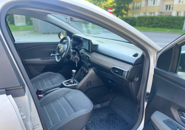 Dacia Logan cena 37999 przebieg: 118741, rok produkcji 2021 z Kraków małe 92